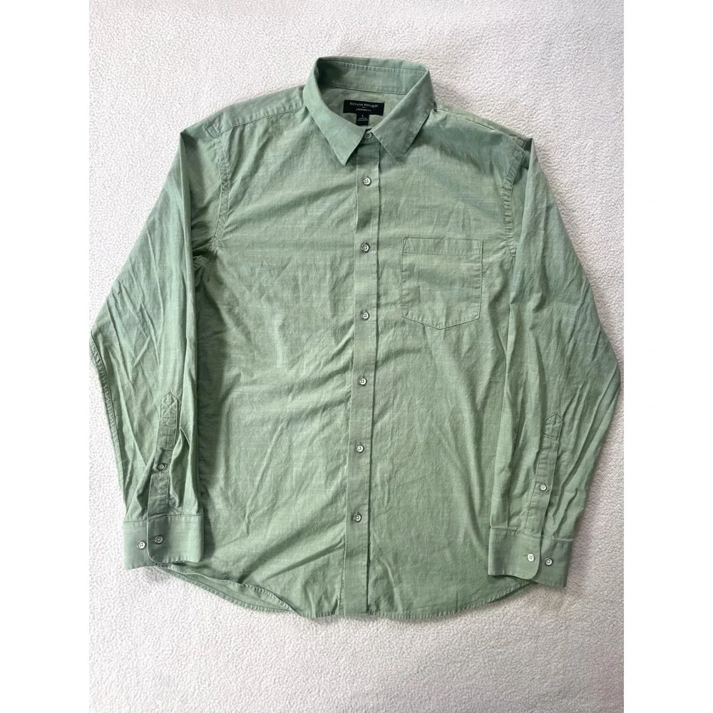 Banana Republic Mens Large Button Down Shirt Green Standard Fit Long Sleeve
